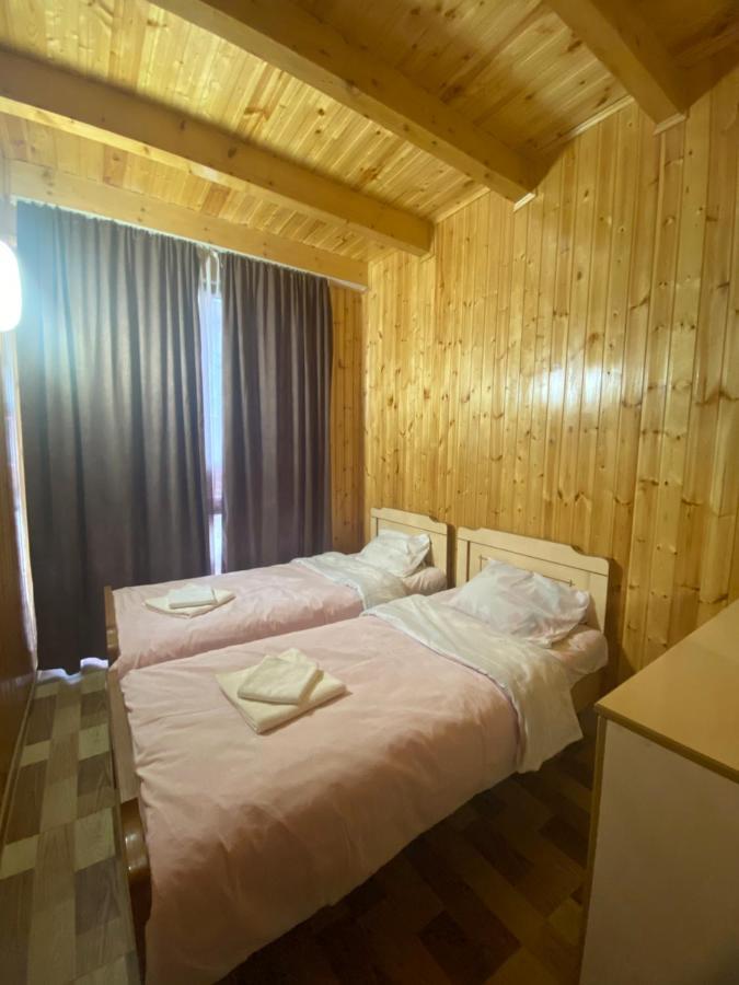 Kirta Hotel Gordi Eksteriør billede