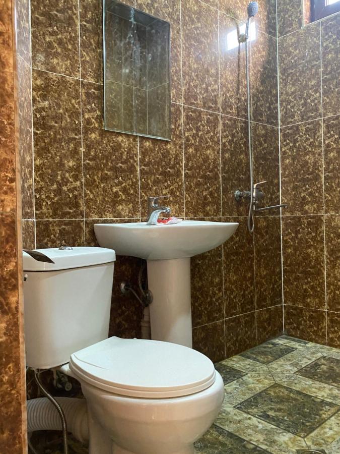 Kirta Hotel Gordi Eksteriør billede